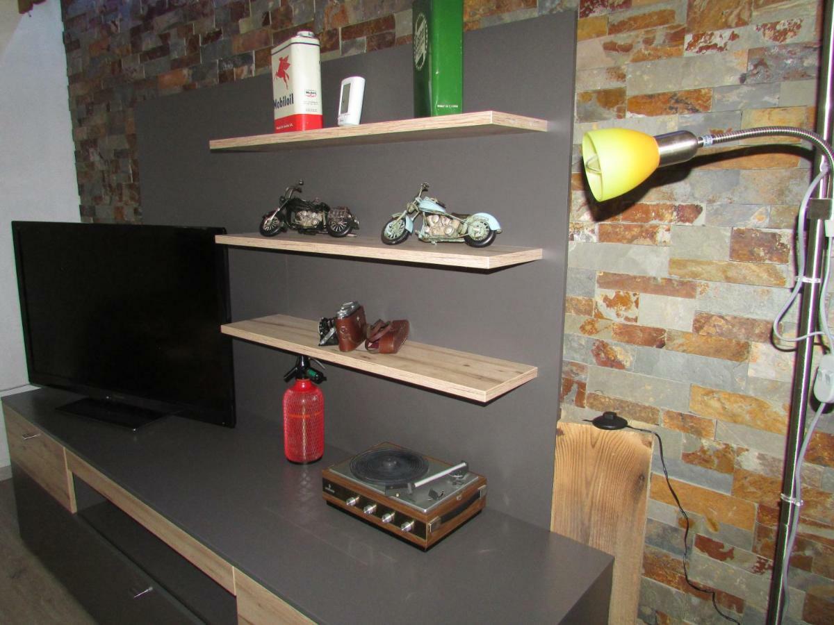 Ferienhaus Tschenett 임스트 외부 사진